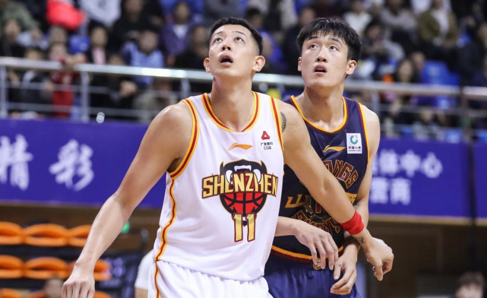 葡超赛程吃紧；深圳男篮窗口期外线爆发；震撼外界；更衣室氛围转暖(葡超积分榜中国足彩网)