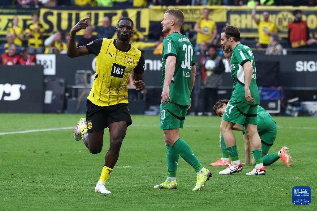 关于转折点！门兴格拉德巴赫单刀错失，西甲冲刺阶段攻防权衡，更衣室稳定，球探报告显示潜力的信息